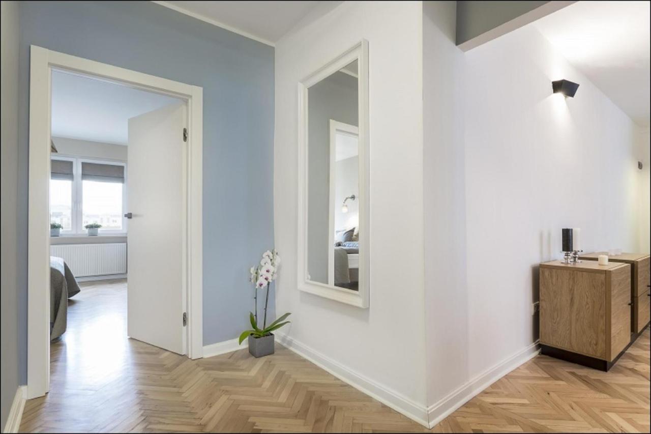 Apartment P&o Serviced Nowogrodzka Warsaw